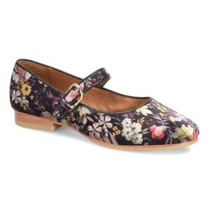 Sofft Black Floral Kacey Leather Mary Jane Size 10